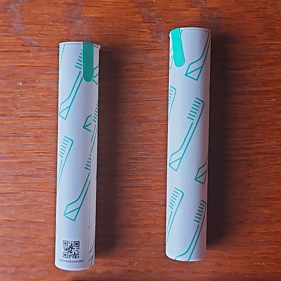 QUIP TOOTHBRUSH HEADS - Picture 8 of 9